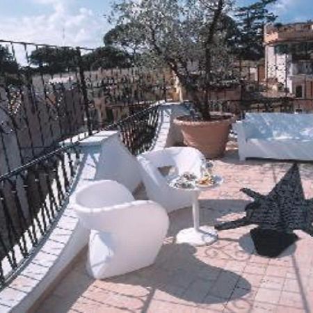 Roma Resort Trevi Bagian luar foto