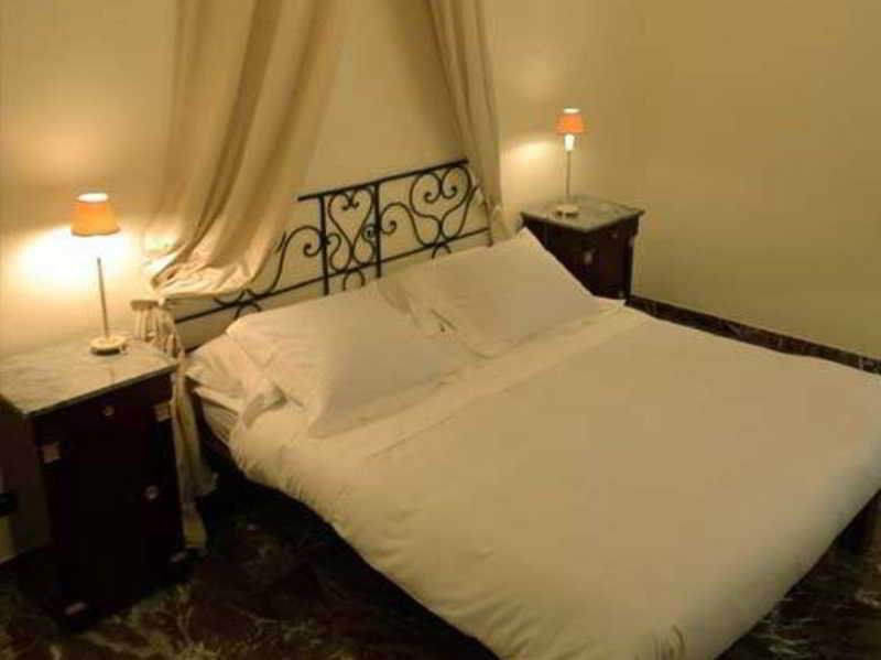 Roma Resort Trevi Bagian luar foto